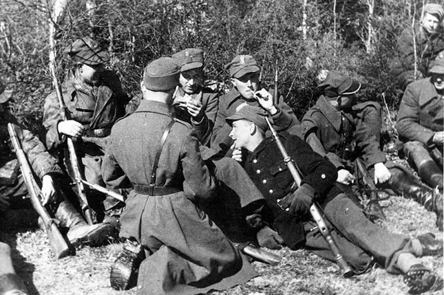 Україна і Польща на шляху до спільної історичної пам’яті: дозволи на ексгумації як тест довіри і відповідальності